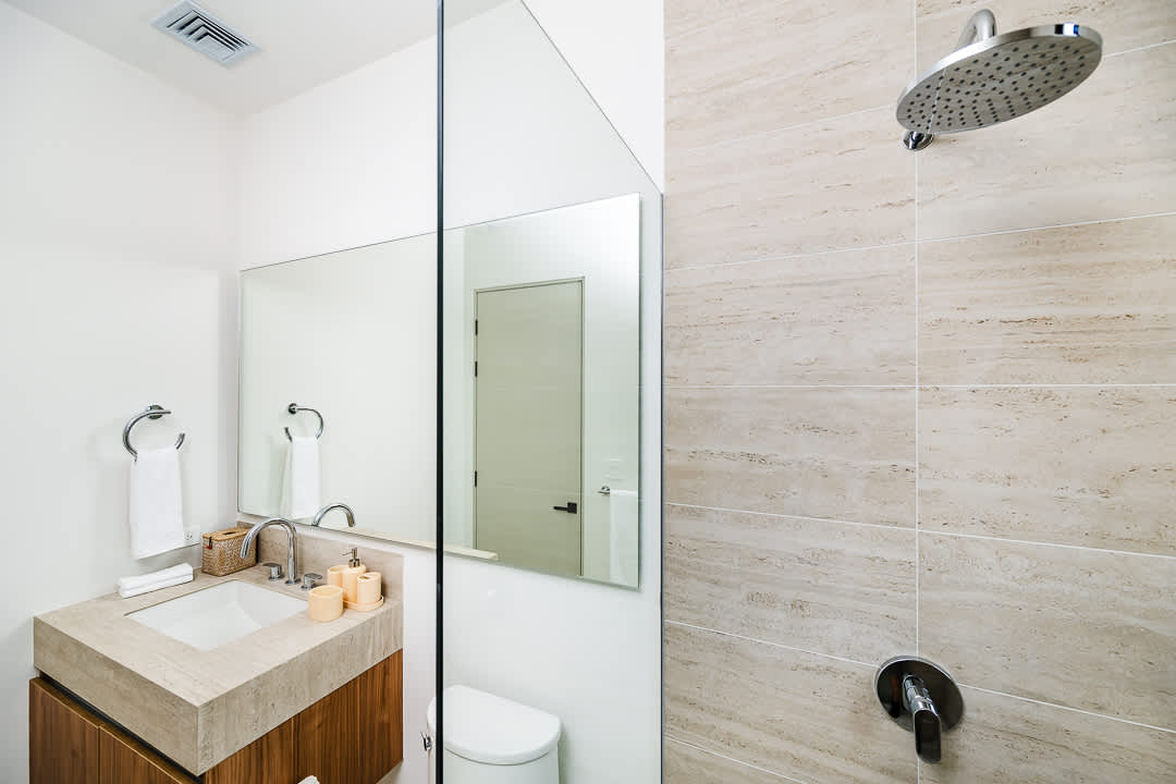 Reserva Conchal penthouse luxury bathroom