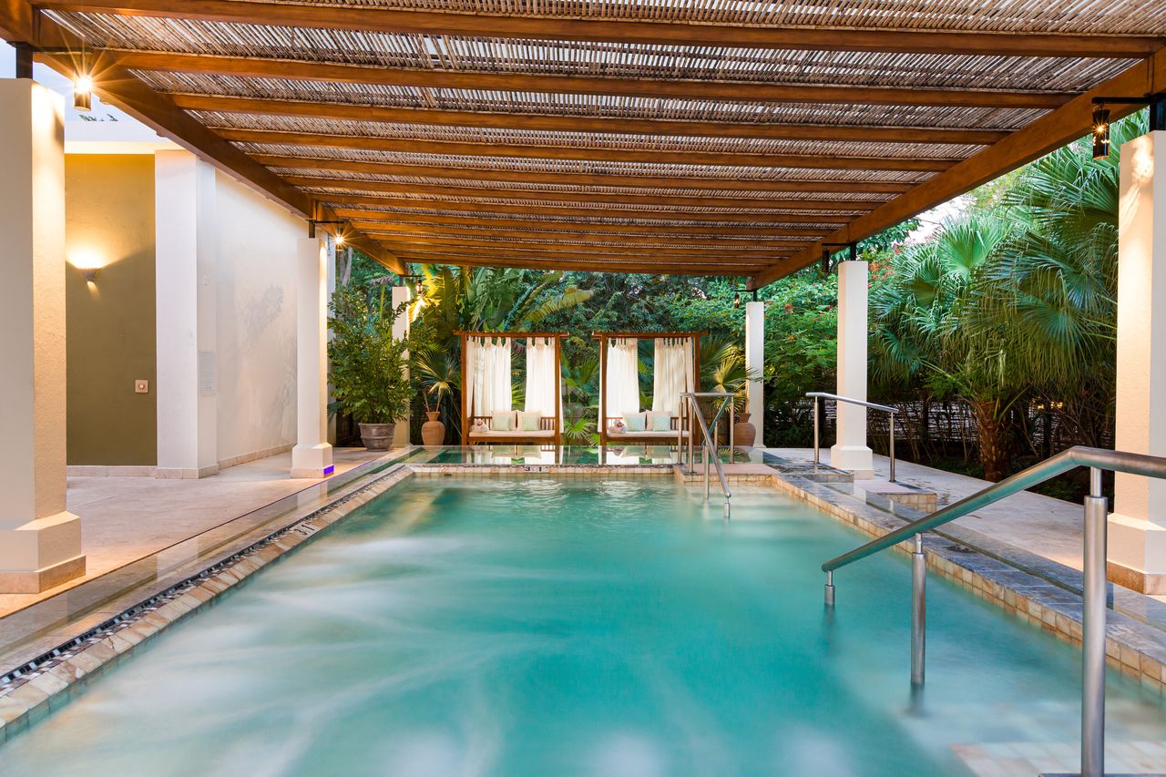Reserva Conchal Heavenly Spa Heated Pool