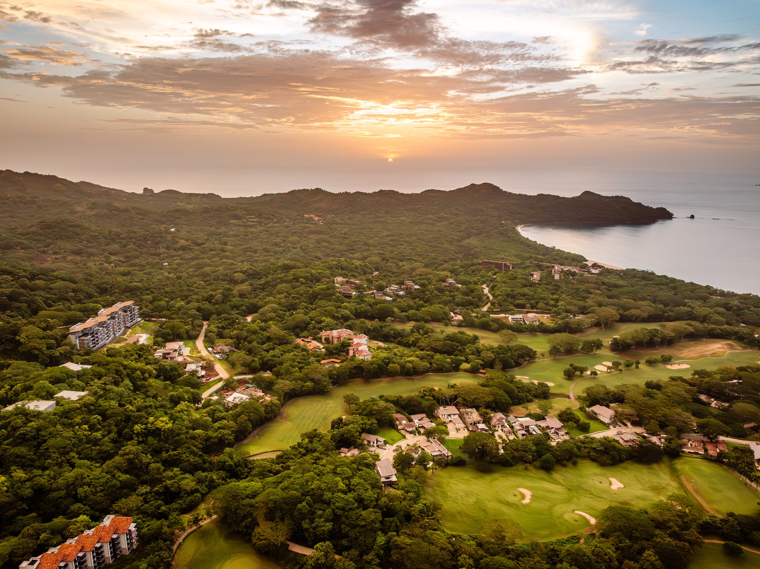 Scenic-View-of-Reserva-Conchals-Golf-Course-Overlooking-the-Ocean-in-Costa-Rica