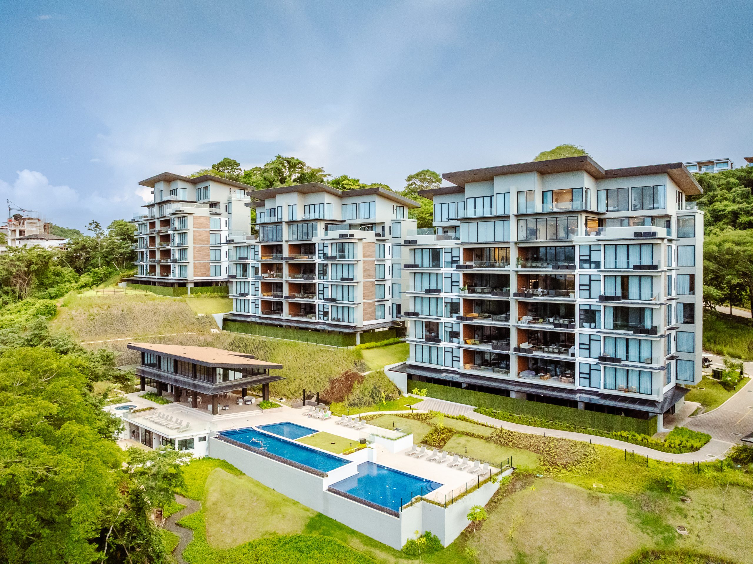 Solaris-Reserva-Conchal-Clubhouse-with-Stunning-Views-of-the-Pacific