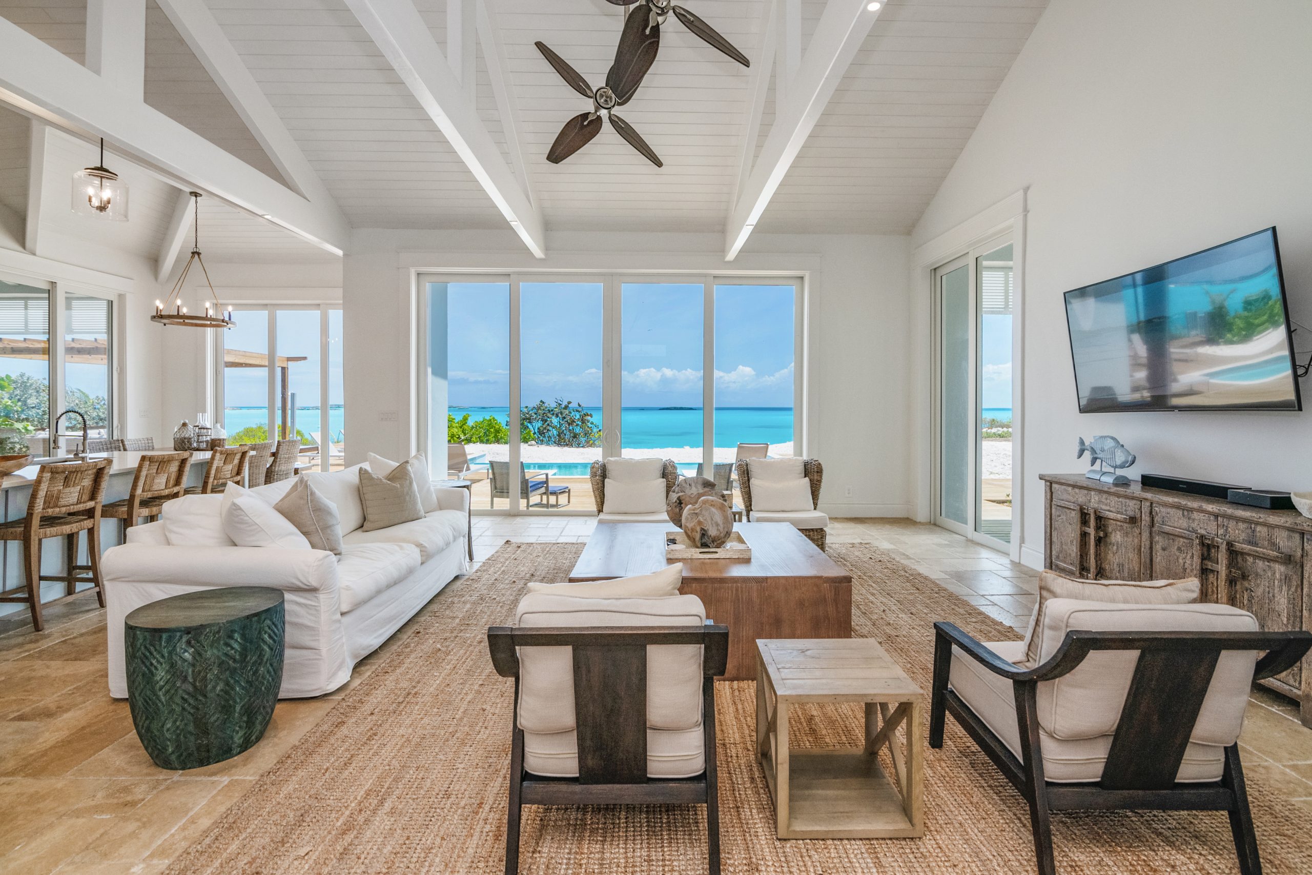 Elegant Bahamas villa on Love Beach with pool and turquoise ocean view