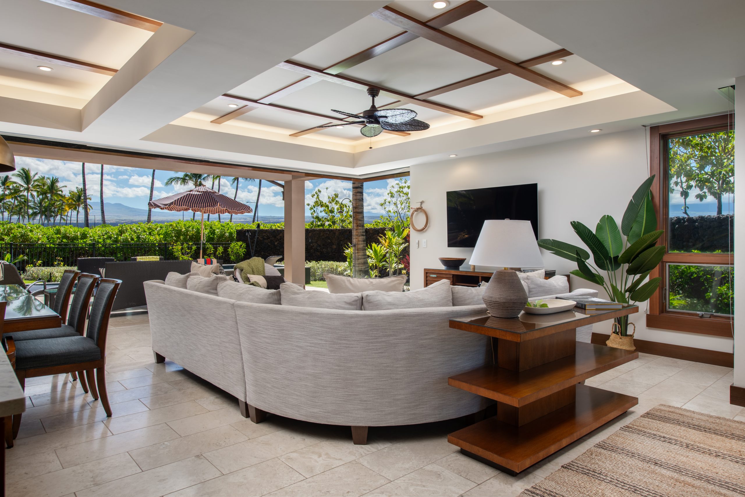 Mauna Lani 3 Bedroom Villa Modern Luxury Living Room with a View of the Golf Course and Mountains