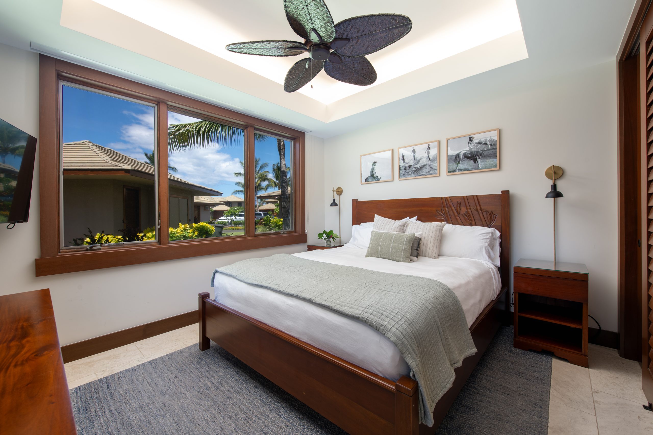 Mauna Lani Villa Luxury Bedroom with Mountain View (1)