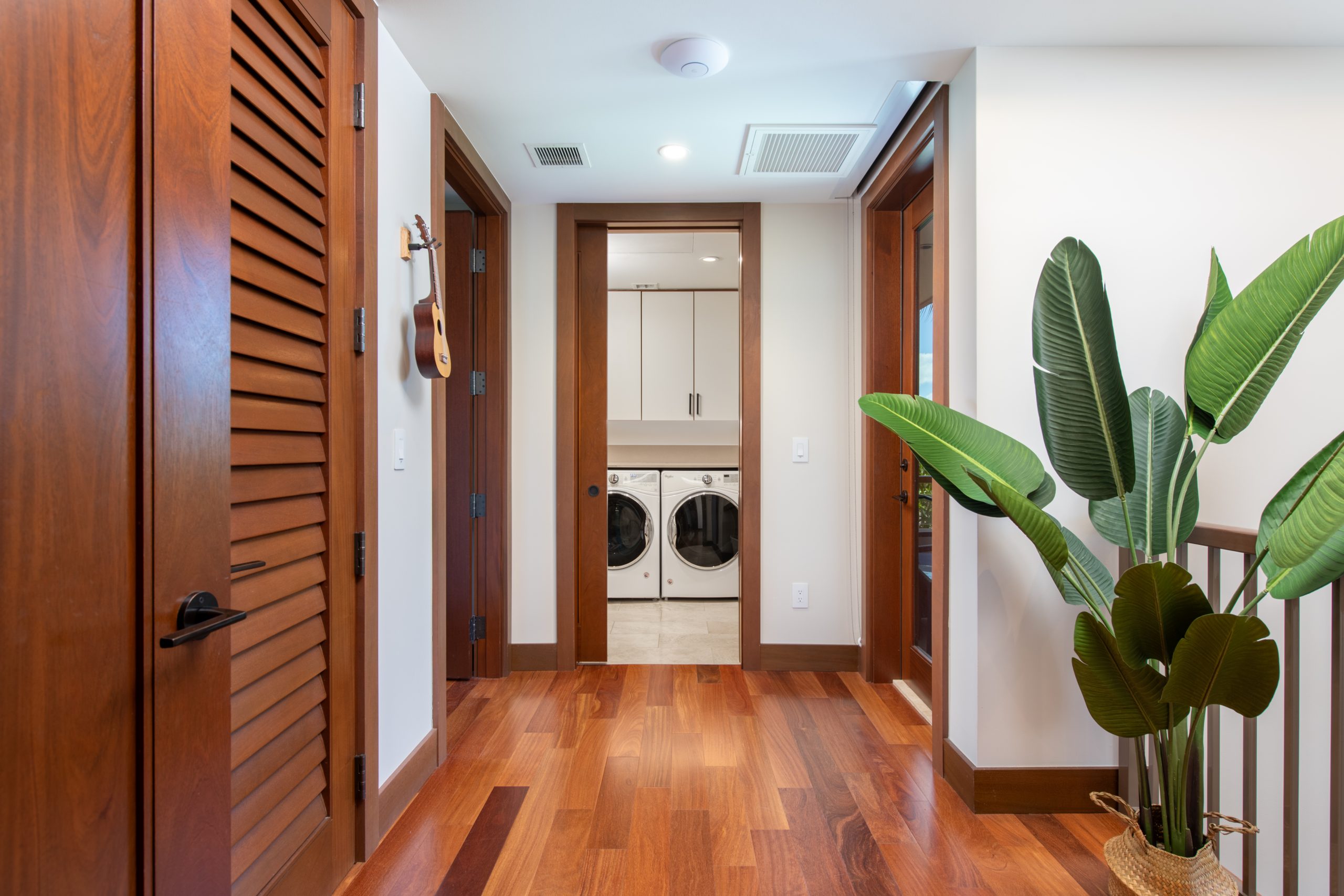 Mauna Lani Villa Luxury Laundry Area (1)