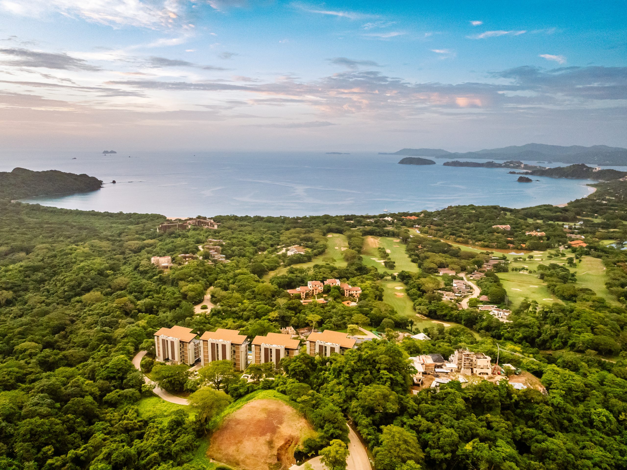 Reserva-Conchal-Solaris-Condiminium-with-Ocean-Views